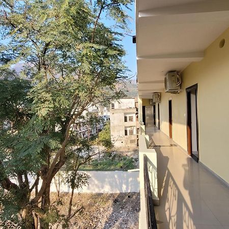 Hotel Keshav Nandan By The Shivaay Рішикеш Екстер'єр фото