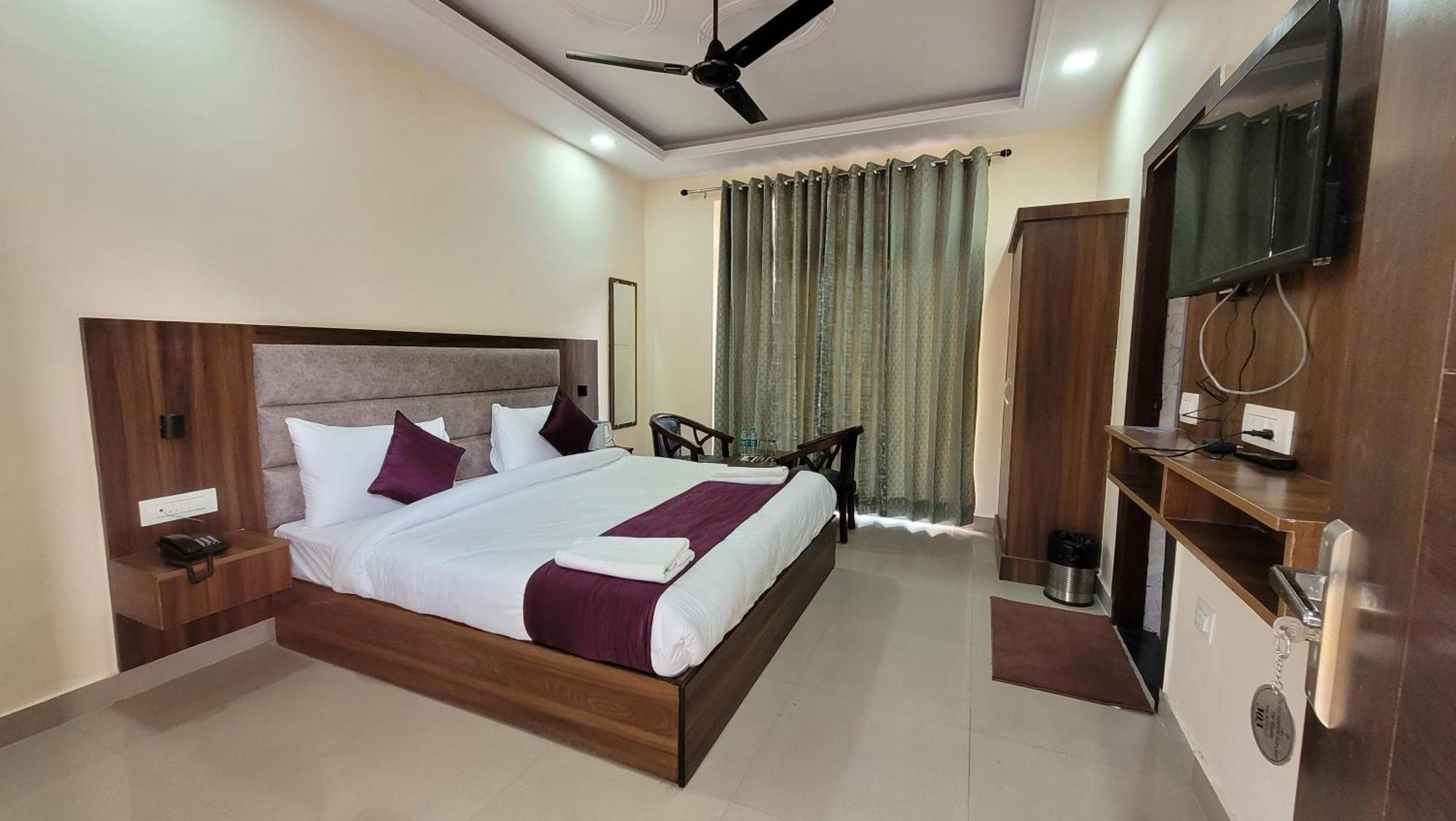 Hotel Keshav Nandan By The Shivaay Рішикеш Екстер'єр фото